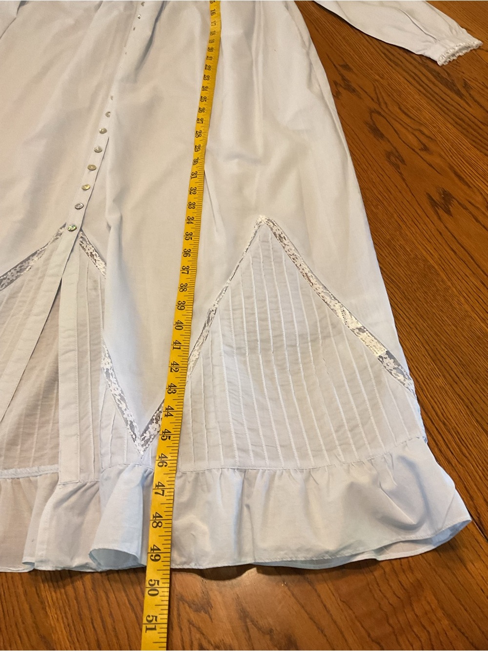 New Eileen West Light Blue Cotton Nightgown & Matching Robe with Lace Yoke - Picture 10 of 11